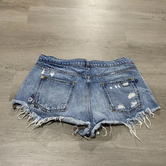 Anthropologie Pilcro Indigo Distressed Little Shortie Mini Mid Rise Shorts 31 - Picture 3 of 8